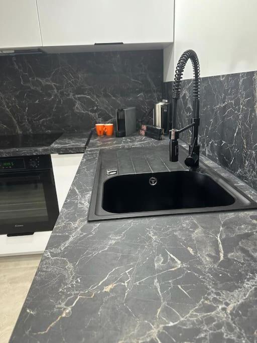 3p 50m² 400m Apartment Antibes